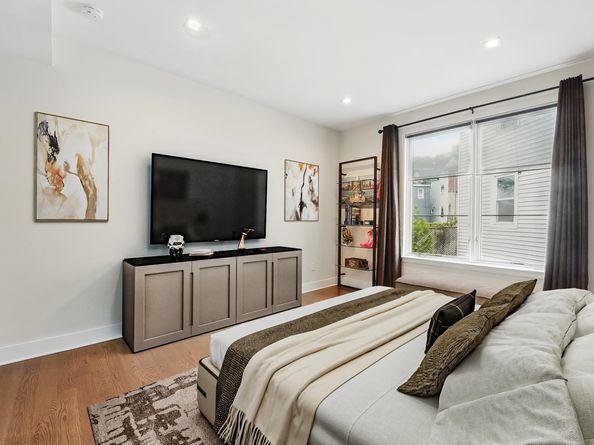 26 Hudson Terrace, Edgewater NJ 07020