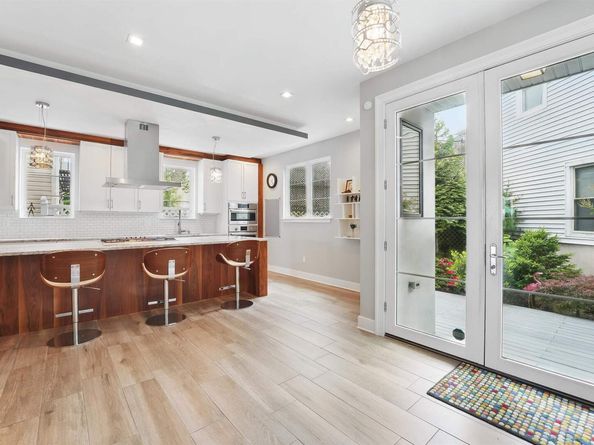 26 Hudson Terrace, Edgewater NJ 07020