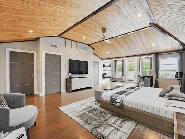 26 Hudson Terrace, Edgewater NJ 07020