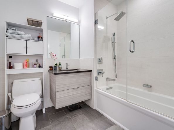 332 Newark Ave 2D, Jersey City NJ 07302