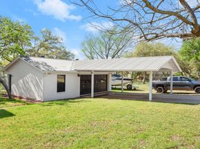 1405 Cat Hollow Club DR, Spicewood TX 78669