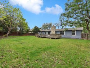 406 E 2nd ST, Georgetown TX 78626