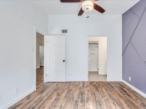 1601 Faro DR 1402, Austin TX 78741