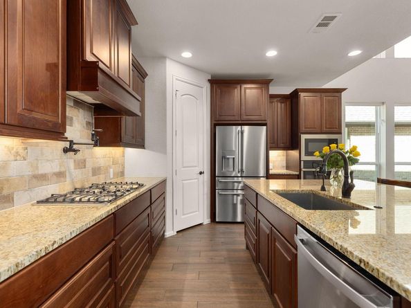 1313 Spring Gulch LN, Georgetown TX 78628