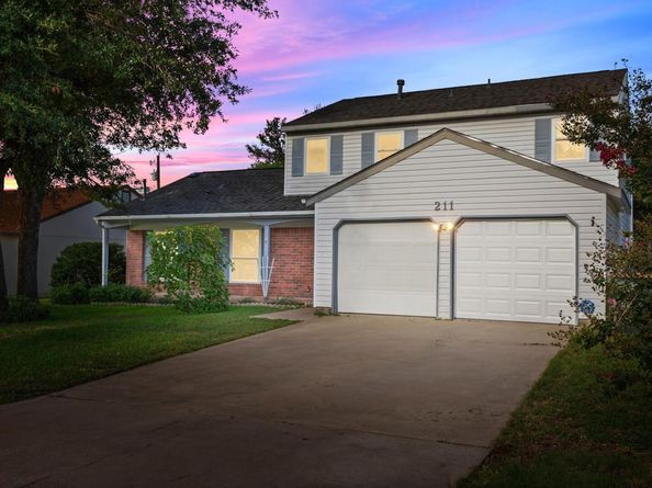 211 Woodmont DR, Georgetown TX 78628