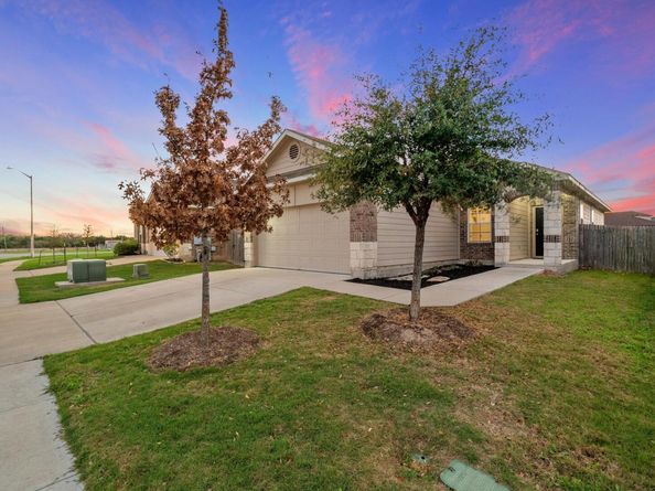 148 Presidential PATH, Liberty Hill TX 78642