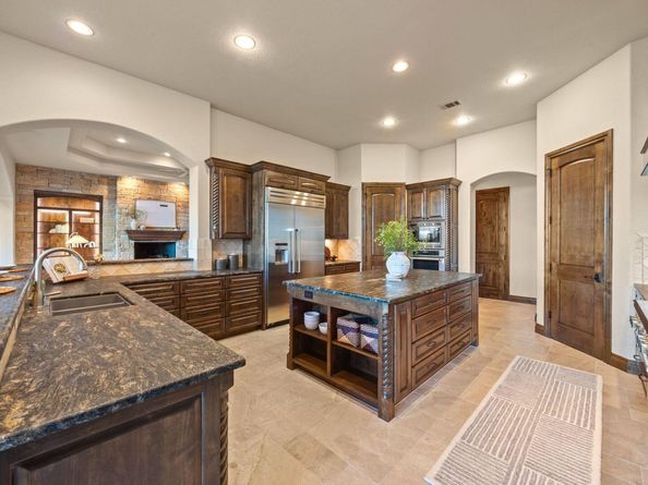 3809 Verano DR, Austin TX 78735