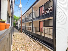 2801 Hemphill PARK A103, Austin TX 78705