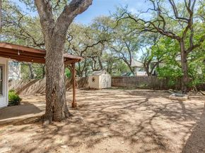 6605 Oasis DR, Austin TX 78749