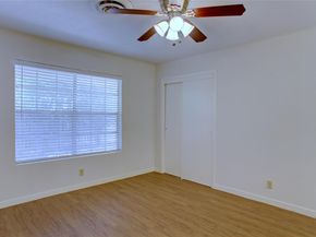 8204 Exmoor Dr, Austin TX 78757