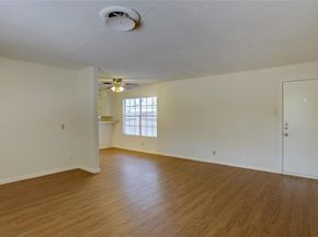 8204 Exmoor Dr, Austin TX 78757