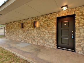 8204 Exmoor Dr, Austin TX 78757
