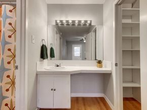 8204 Exmoor Dr, Austin TX 78757