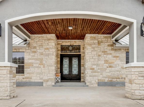 610 Deckhouse DR, Point Venture TX 78645