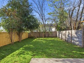 701 Zennia ST B, Austin TX 78751