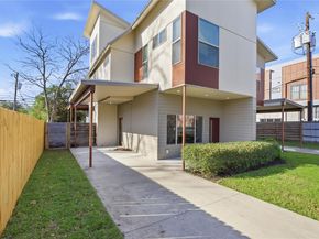 701 Zennia ST B, Austin TX 78751