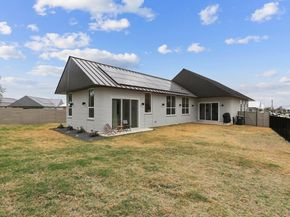 112 Red Maple LN, Georgetown TX 78628