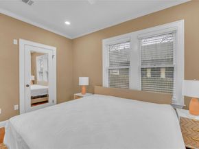 2712 E 22nd ST, Austin TX 78722