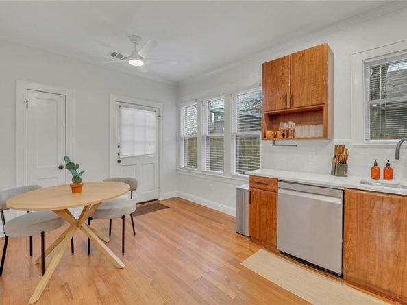 2712 E 22nd ST, Austin TX 78722