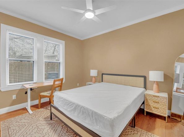 2712 E 22nd ST, Austin TX 78722