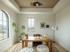 2015 Holland Ave, Austin TX 78704