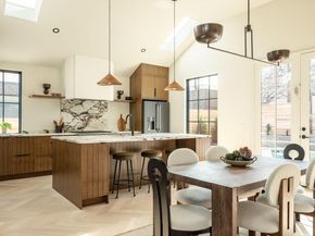 2015 Holland Ave, Austin TX 78704