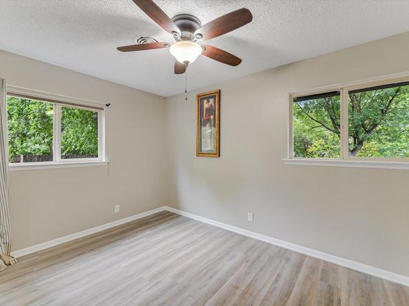 8711 Bridgeport DR, Austin TX 78758