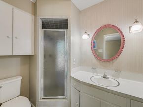 8711 Bridgeport DR, Austin TX 78758