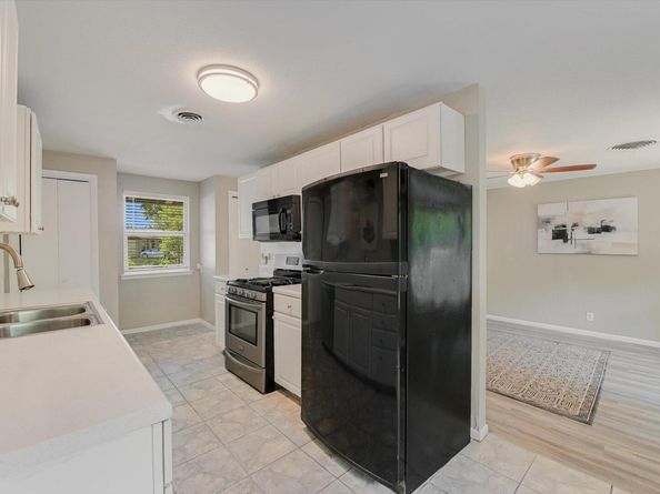 8711 Bridgeport DR, Austin TX 78758