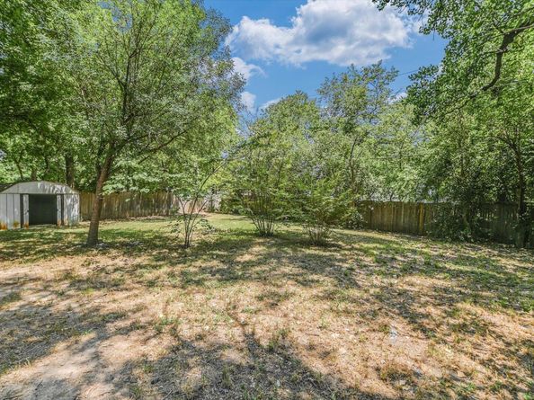8711 Bridgeport DR, Austin TX 78758