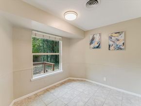 8711 Bridgeport DR, Austin TX 78758