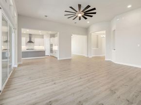 120 Sanco DR, Liberty Hill TX 78642