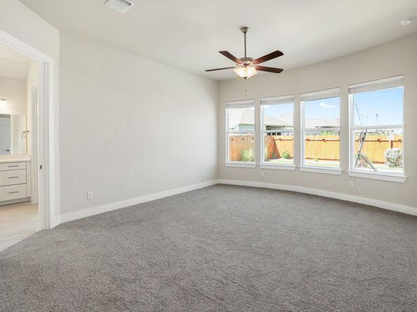 120 Sanco DR, Liberty Hill TX 78642