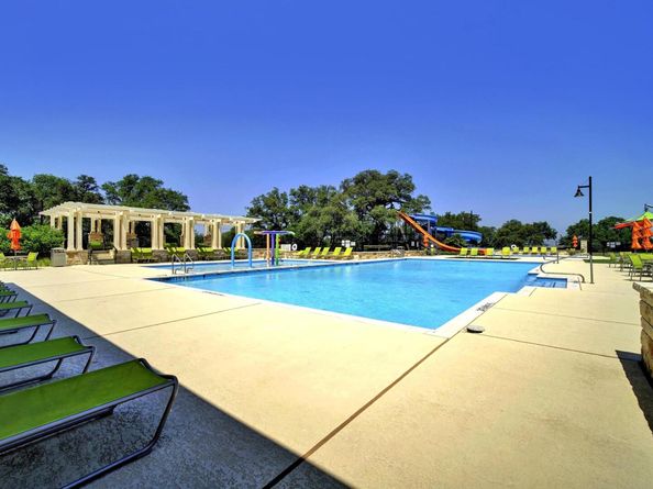 120 Sanco DR, Liberty Hill TX 78642