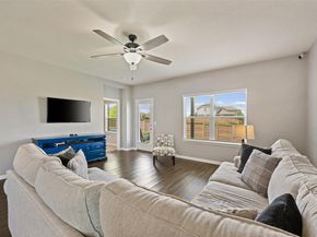 316 Shiner LN, Georgetown TX 78626