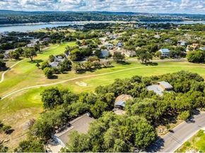 18501 N Venture DR, Point Venture TX 78645