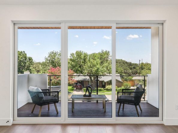 5700 Louise LN, Austin TX 78757