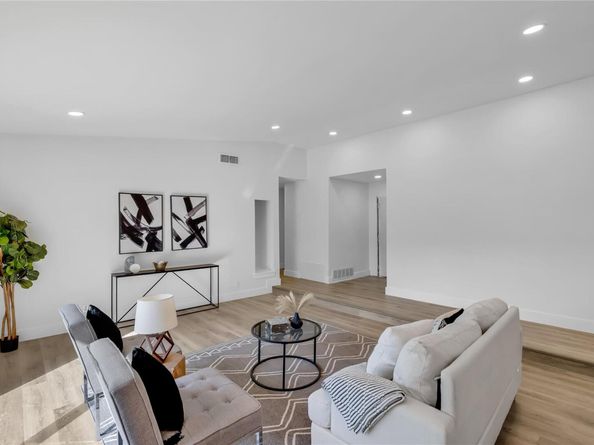 11602 Big TRL, Austin TX 78759