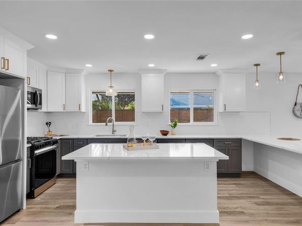 11602 Big TRL, Austin TX 78759