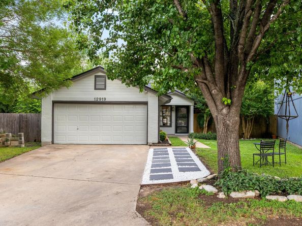 12919 Margit DR, Austin TX 78729