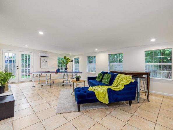 12919 Margit DR, Austin TX 78729