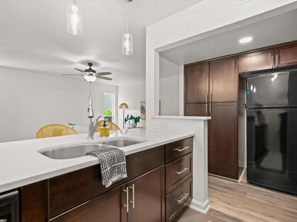 3431 North Hills DR 119, Austin TX 78731