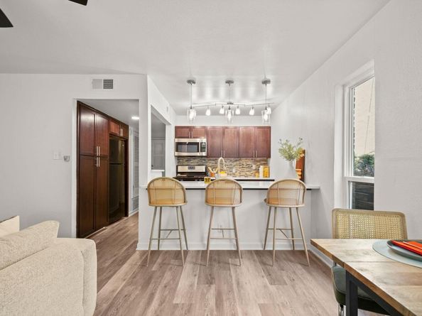 3431 North Hills DR 119, Austin TX 78731