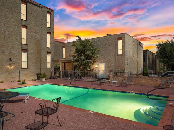 3431 North Hills DR 119, Austin TX 78731