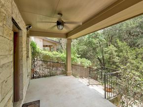 1310 Parmer LN 1902, Austin TX 78727