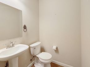 1310 Parmer LN 1902, Austin TX 78727