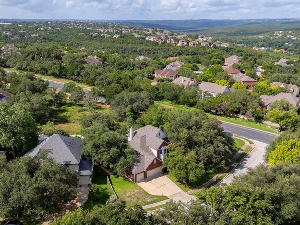3213 Summer Canyon DR, Austin TX 78732