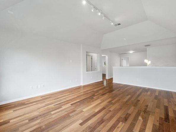 3213 Summer Canyon DR, Austin TX 78732