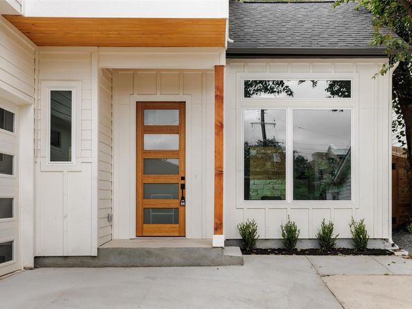 3002 Webberville RD 1 & 2, Austin TX 78702