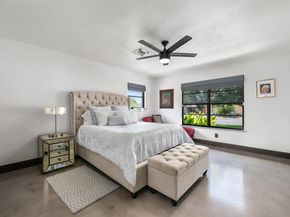 1806 Rogge LN, Austin TX 78723